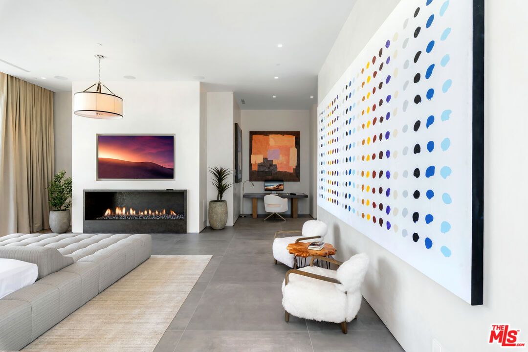 Fireplace, Interior, Living room, Pendant Lights, Recessed Lighting