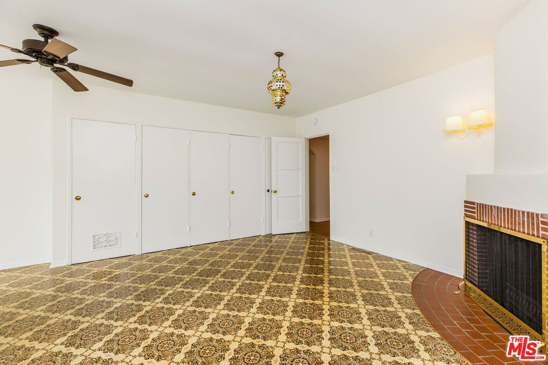 Empty room, Fireplace, Interior, Pendant Lights