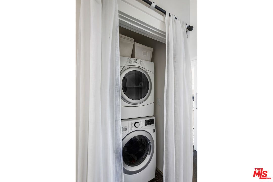 Interior, Utility Closets, Washer