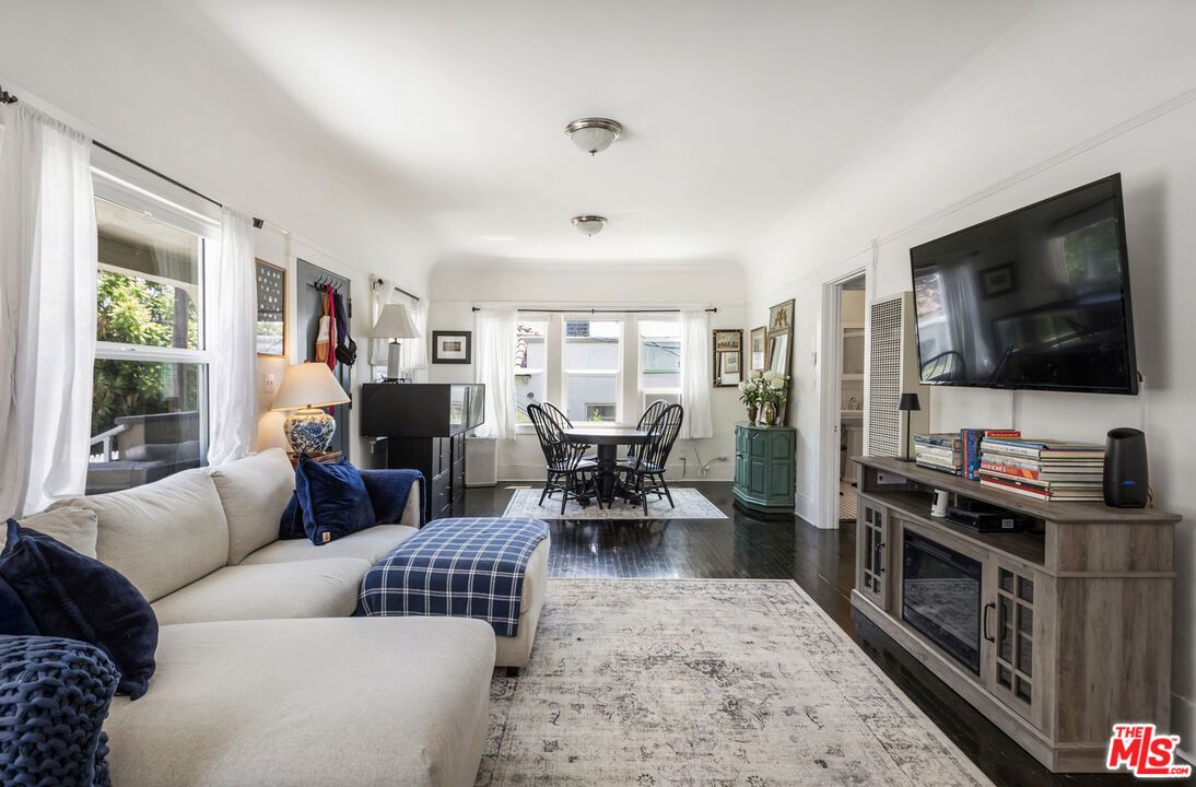Dining room, Interior, Living room, Wood Texture Flooring