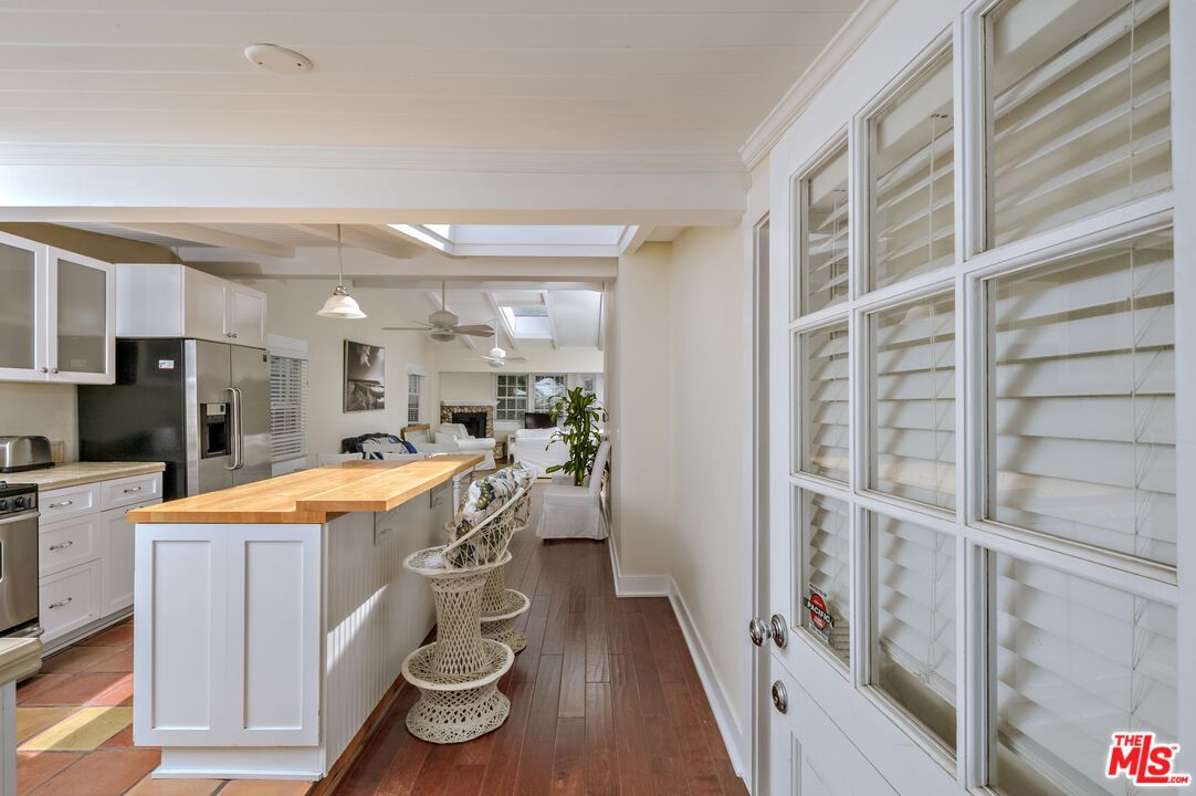 Interior, Kitchen, Pendant Lights, Stainless Steel Appliances, Wood Texture Flooring