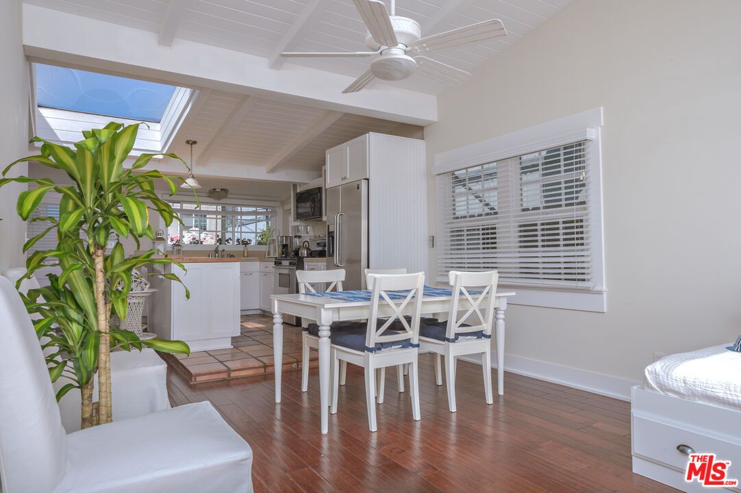 Dining room, Interior, Kitchen, Wood Texture Flooring