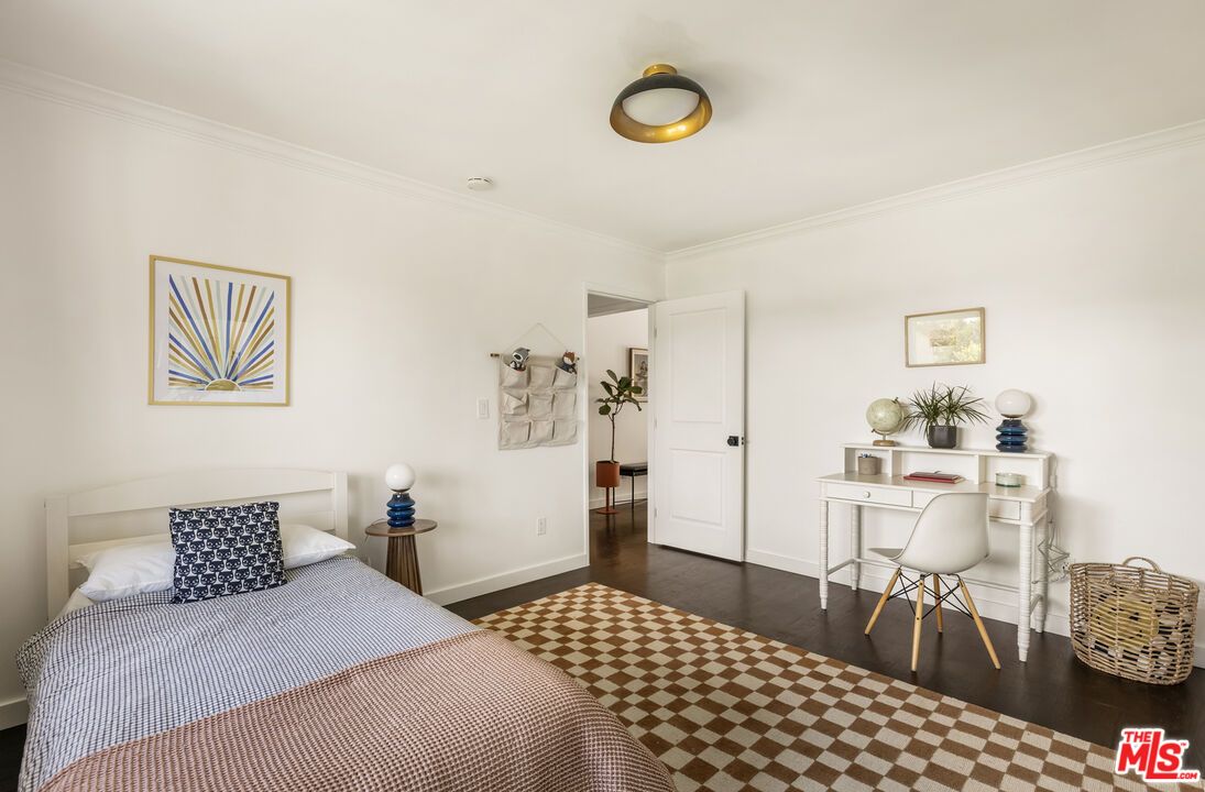 Bedroom, Home Office, Interior, Wood Texture Flooring