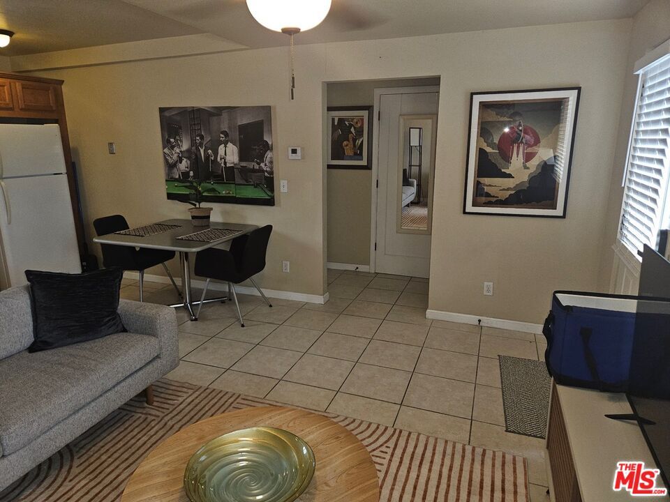 Dining room, Interior