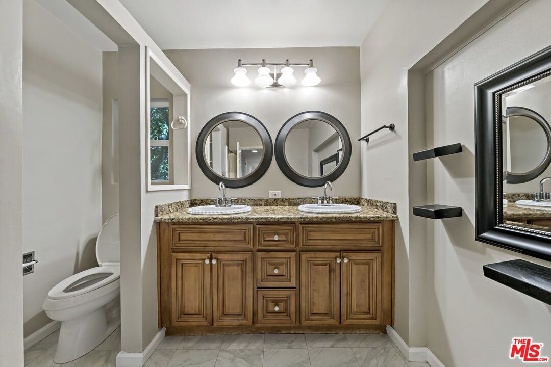 Bathroom, Dual Sink Vanities, Interior, Marble