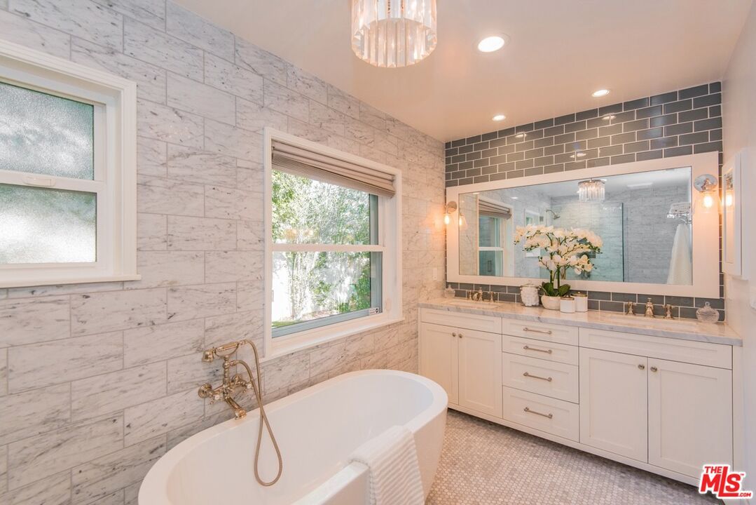 Bathroom, Dual Sink Vanities, Free Standing Baths, Interior, Marble Walls, Recessed Lighting