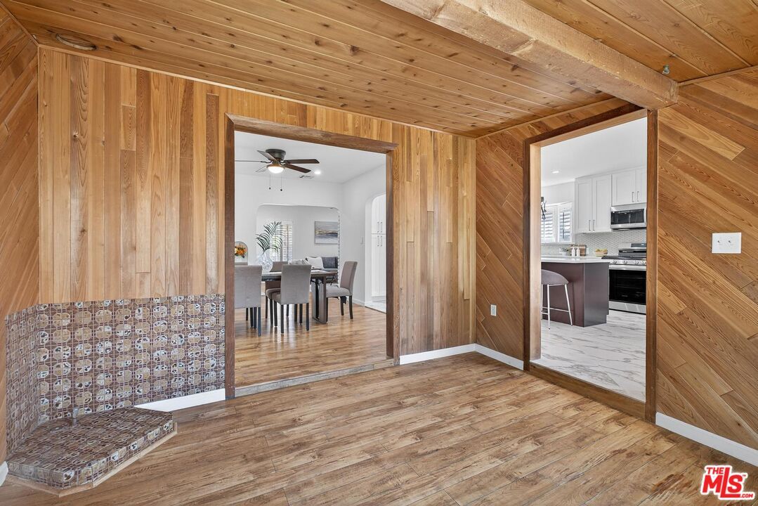 Dining room, Interior, Kitchen, Wooden Ceilings, Wood Texture Flooring, Wooden Walls