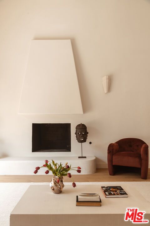 Fireplace, Interior