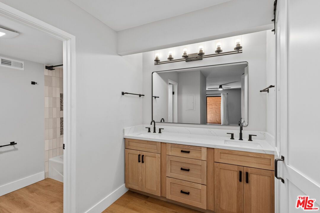 Bathroom, Dual Sink Vanities, Interior, Wood Texture Flooring