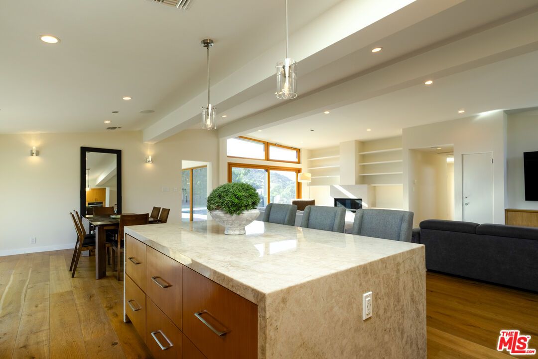 Dining room, Interior, Living room, Pendant Lights, Recessed Lighting, Wood Texture Flooring