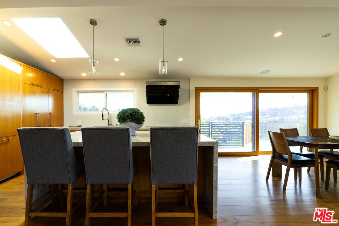 Dining room, Interior, Pendant Lights, Recessed Lighting, Wood Texture Flooring
