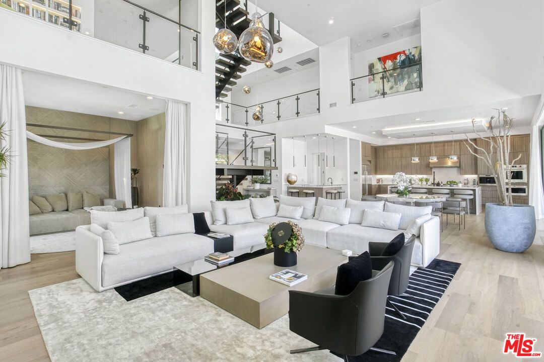 Interior, Kitchen, Living room, Pendant Lights, Recessed Lighting, Stainless Steel Appliances, Wood Texture Flooring
