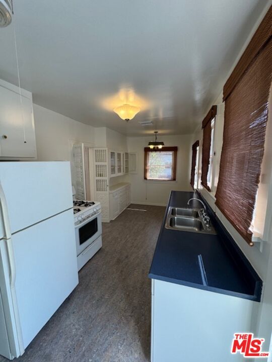Interior, Kitchen, Pendant Lights