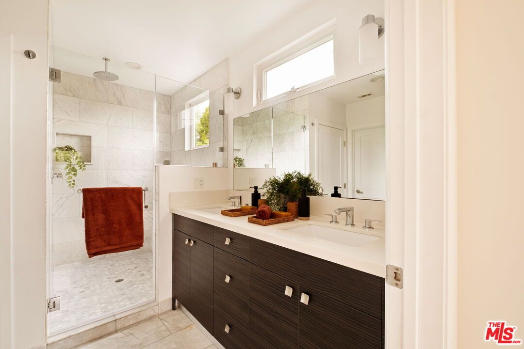 Bathroom, Dual Sink Vanities, Glass Shower, Interior, Marble Walls