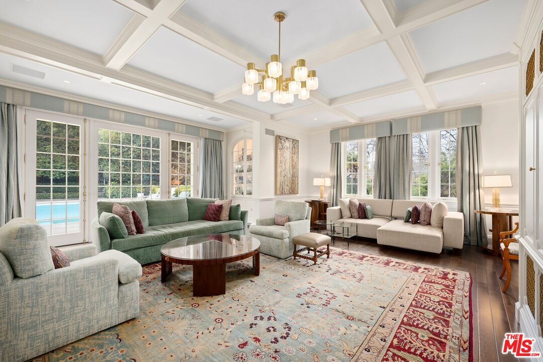 Chandelier, Interior, Living room, Pendant Lights, Recessed Lighting, Wood Texture Flooring