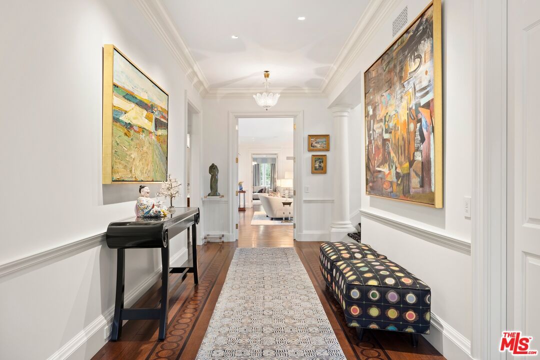 Chandelier, Interior, Recessed Lighting, Wood Texture Flooring