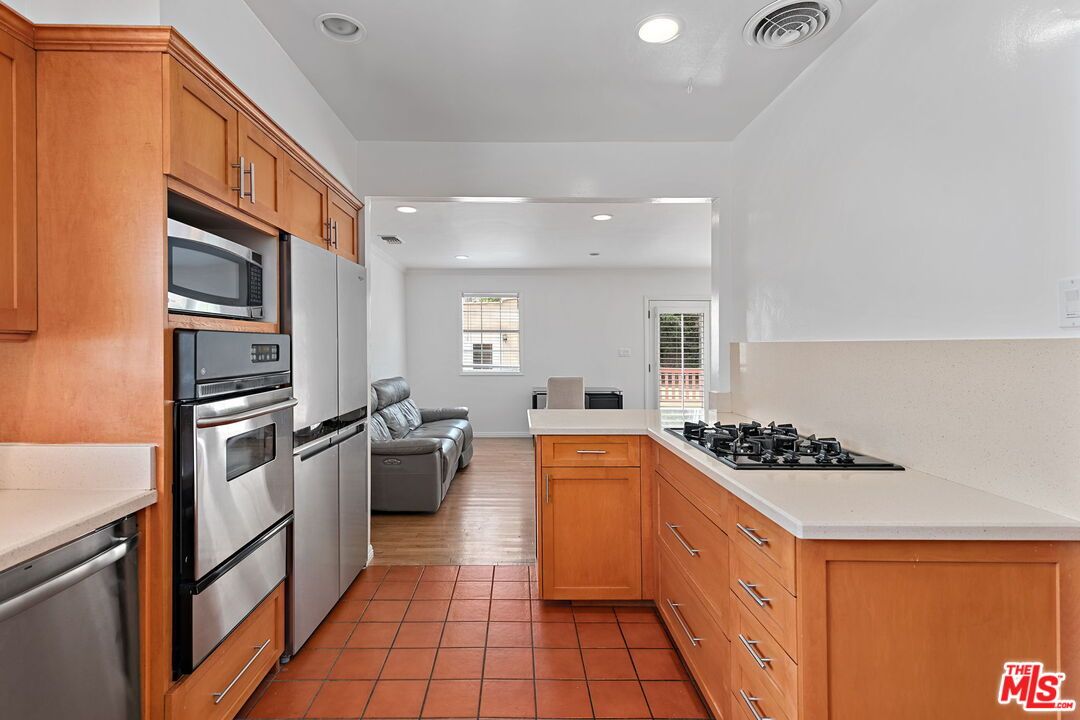 Interior, Kitchen, Living room, Recessed Lighting, Stainless Steel Appliances, Wood Texture Flooring