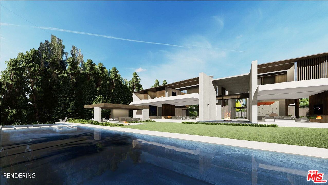 Backyard, Exterior, Facade, Modern