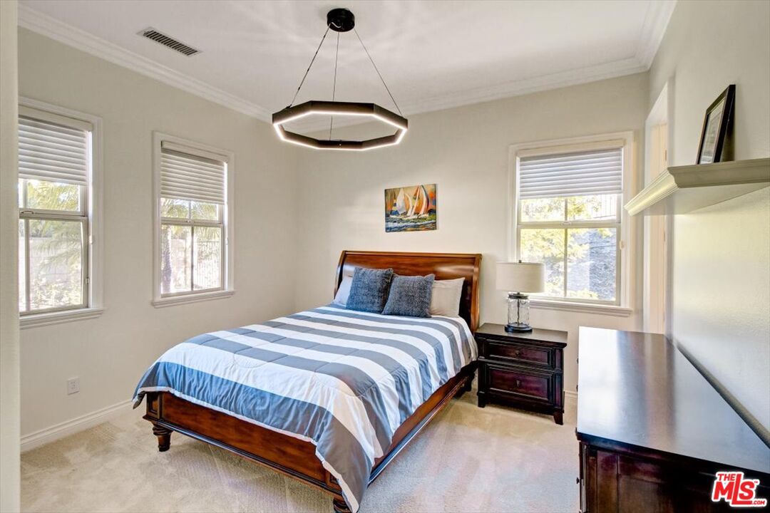 Bedroom, Interior, Pendant Lights