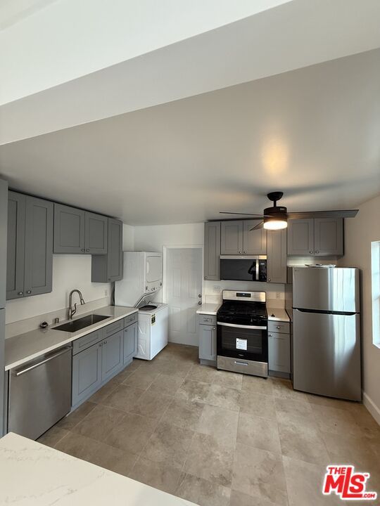 Interior, Kitchen, Stainless Steel Appliances
