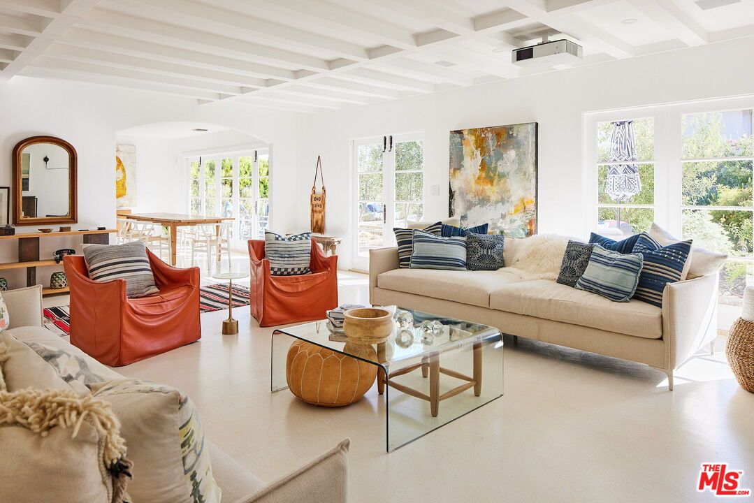 Interior, Living room