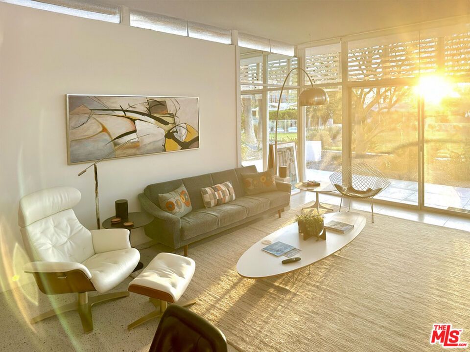 Interior, Living room, Sun Room