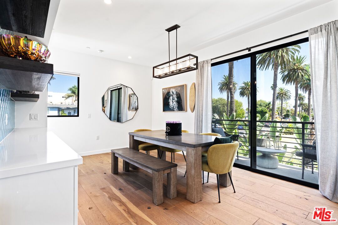 Dining room, Interior, Pendant Lights, Recessed Lighting, Wood Texture Flooring