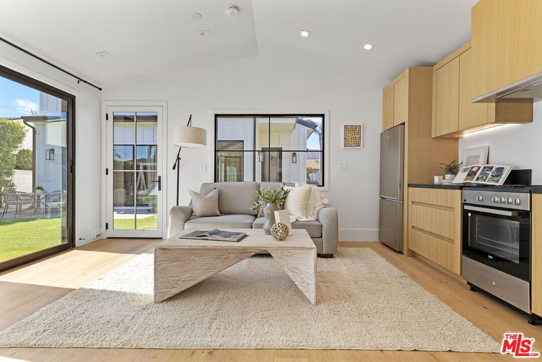 Interior, Kitchen, Living room, Recessed Lighting, Stainless Steel Appliances, Wood Texture Flooring