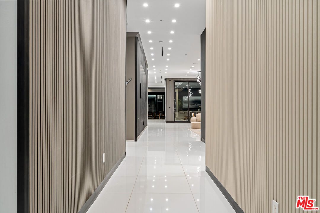 Interior, Recessed Lighting