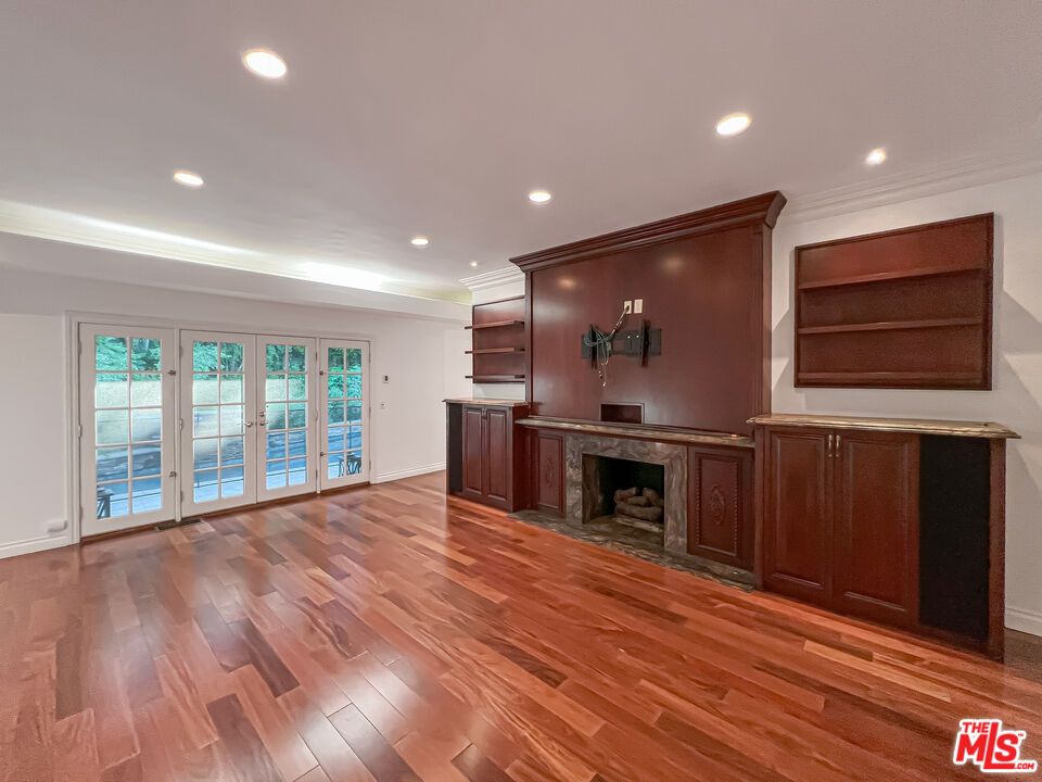 Empty room, Fireplace, Interior, Recessed Lighting, Wood Texture Flooring