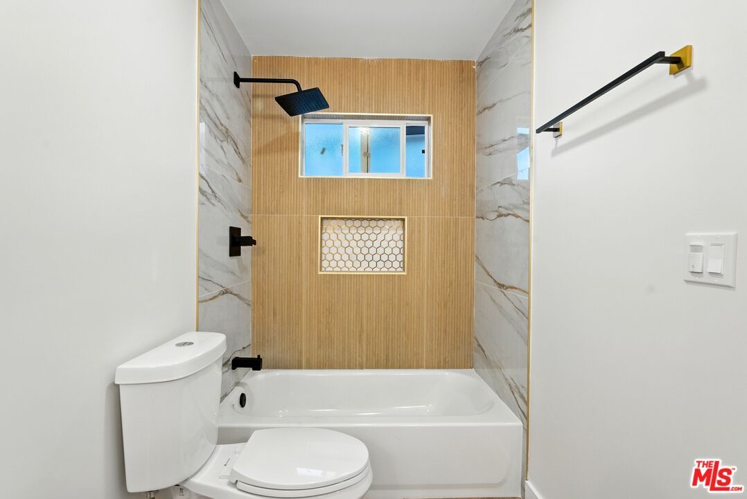 Bathroom, Interior, Marble Walls