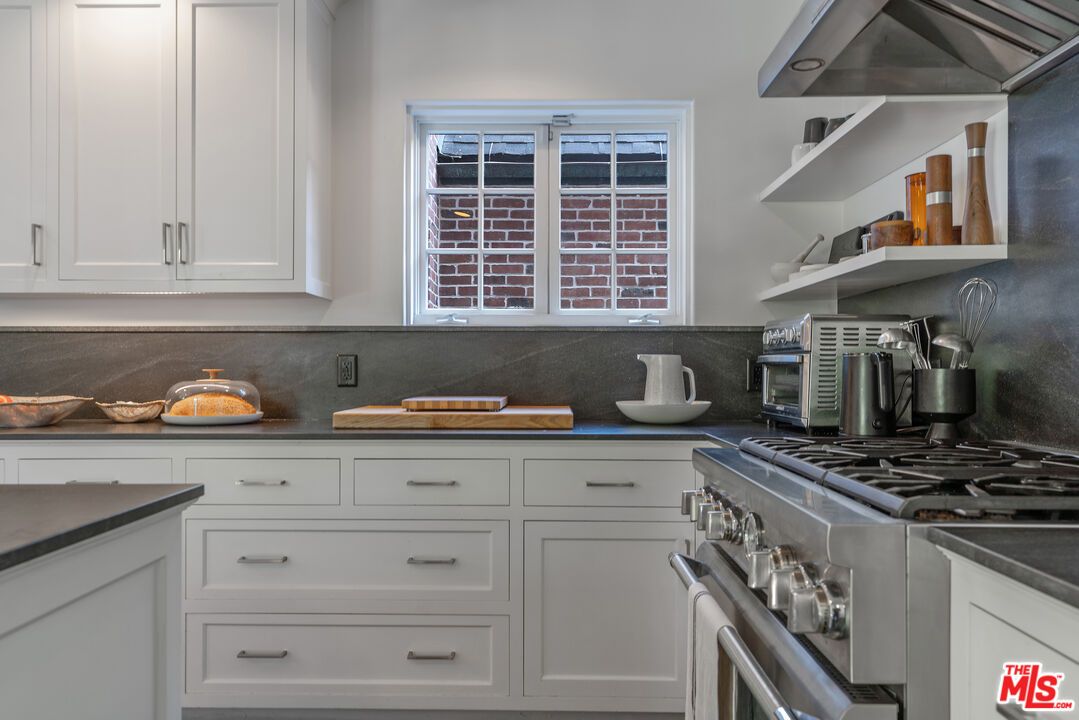 Interior, Kitchen, Stainless Steel Appliances