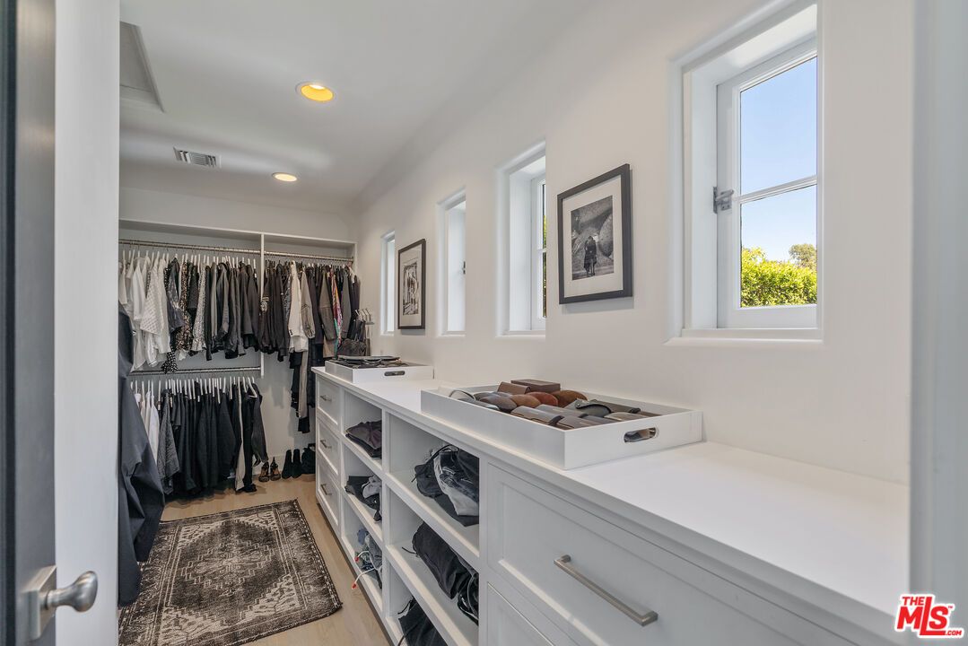 Interior, Recessed Lighting, Walk-in Closets, Wood Texture Flooring