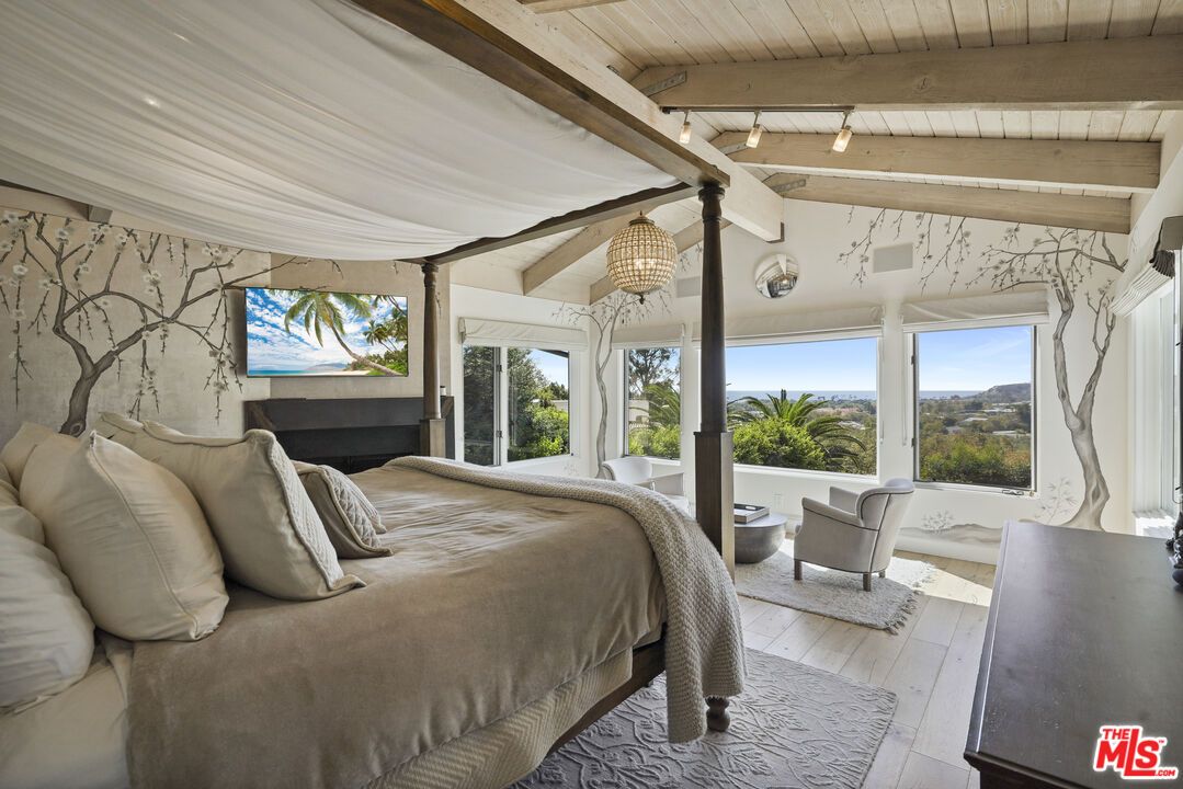 Bedroom, Interior, Wooden Beams, Wooden Ceilings, Wood Texture Flooring