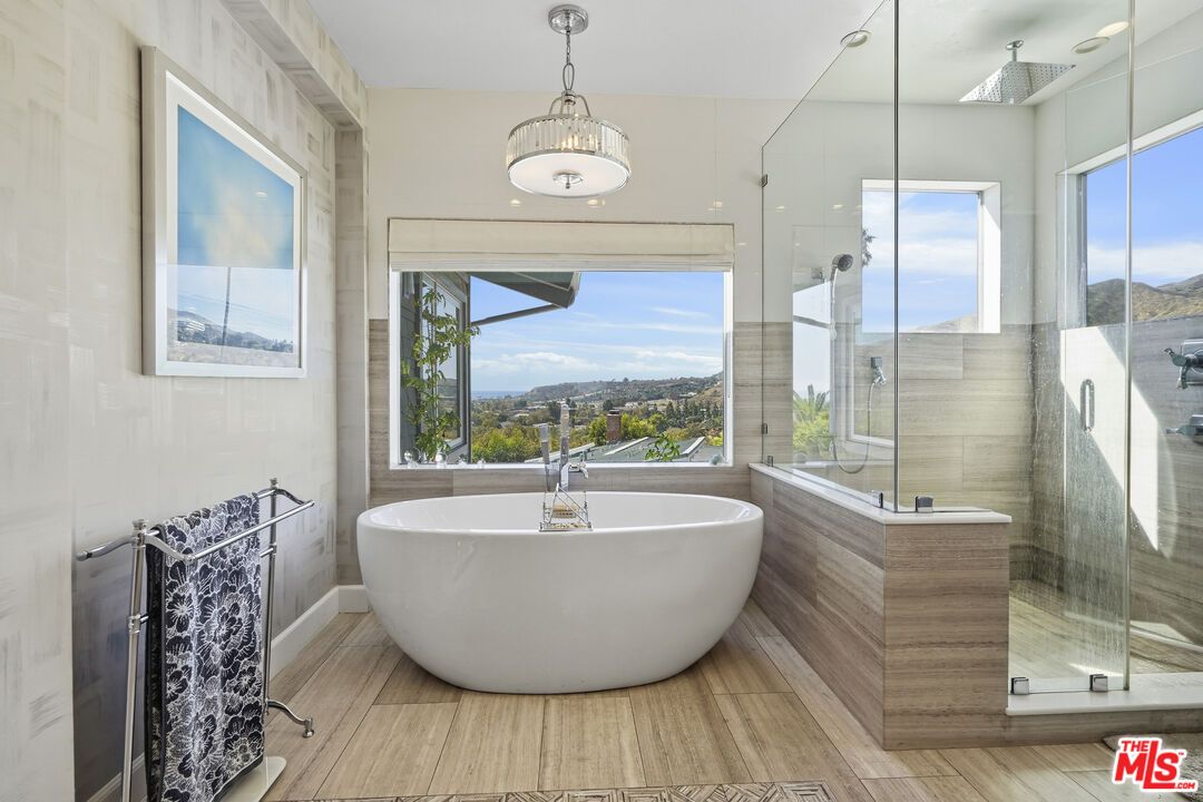 Bathroom, Free Standing Baths, Glass Shower, Interior, Pendant Lights, Wood Texture Flooring