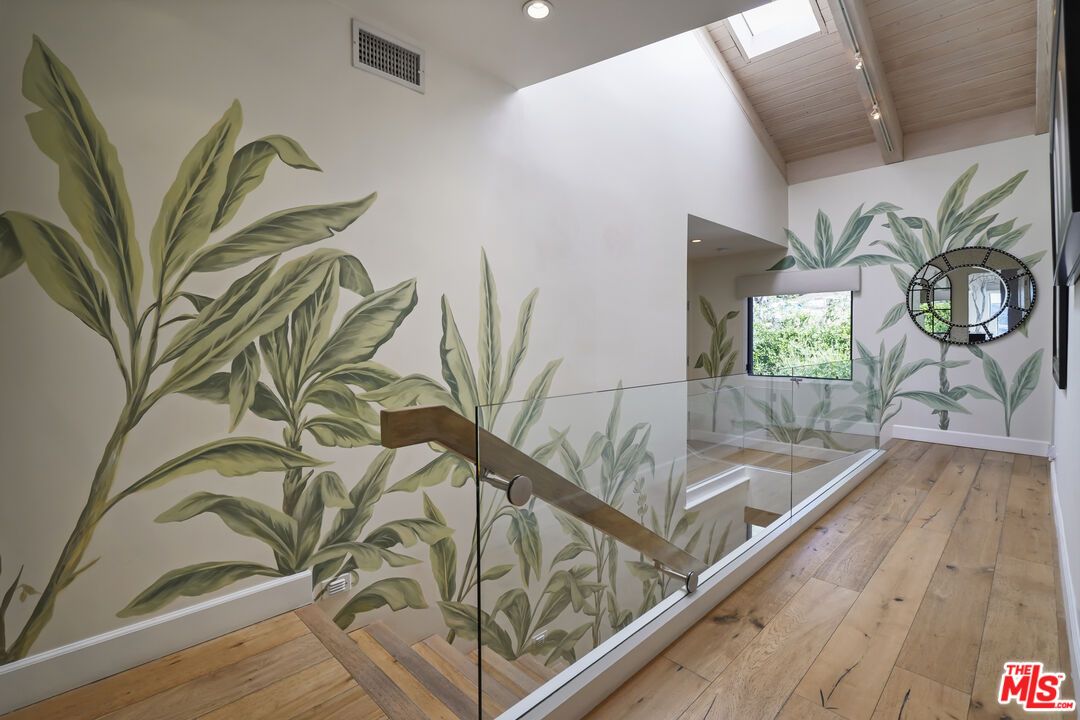 Interior, Recessed Lighting, Wooden Ceilings, Wood Texture Flooring