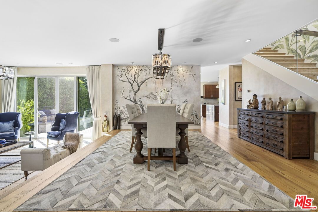 Chandelier, Dining room, Interior, Living room, Pendant Lights, Recessed Lighting, Wood Texture Flooring