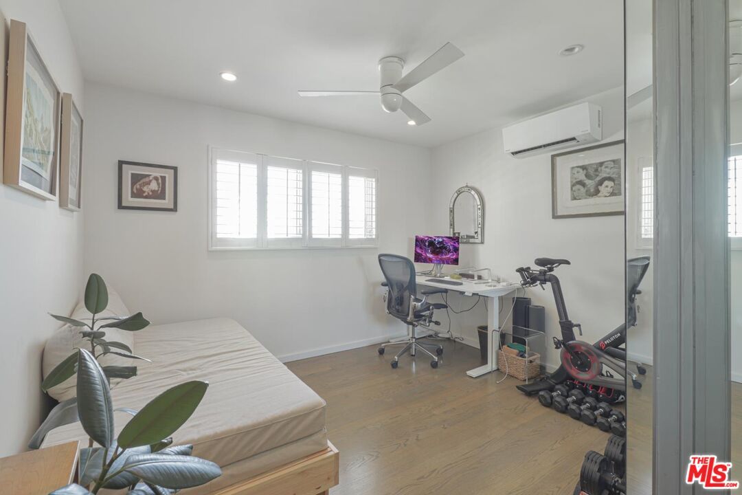 Fitness Equipment, Home Office, Interior, Recessed Lighting, Wood Texture Flooring