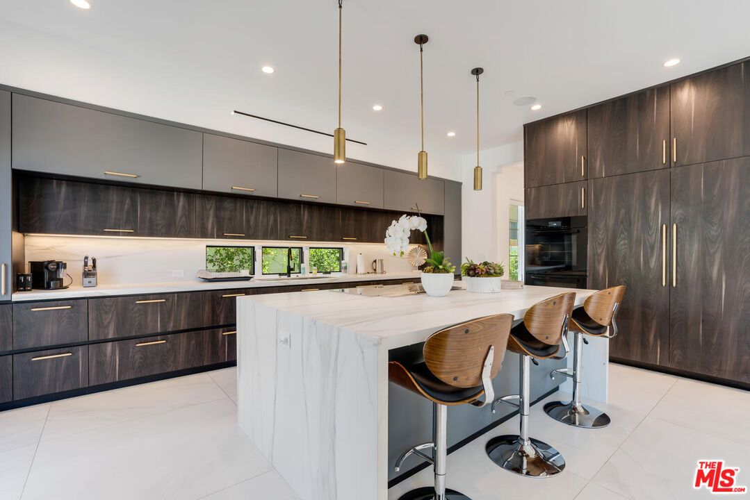 Interior, Kitchen, Pendant Lights, Recessed Lighting