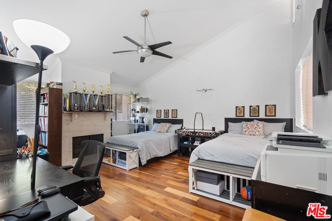 Bedroom, Fireplace, Interior, Wood Texture Flooring