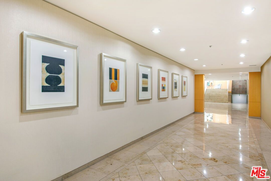 Elevator, Interior, Recessed Lighting