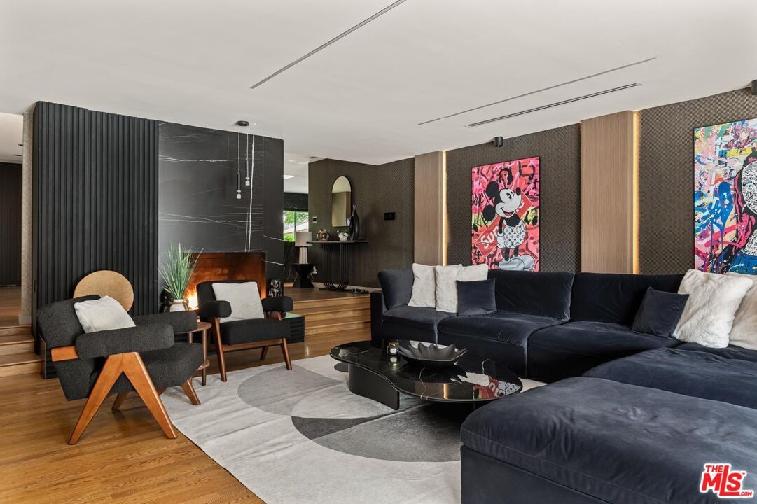 Interior, Living room, Pendant Lights, Wood Texture Flooring