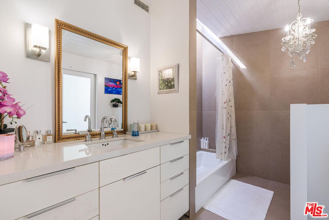 Bathroom, Chandelier, Interior