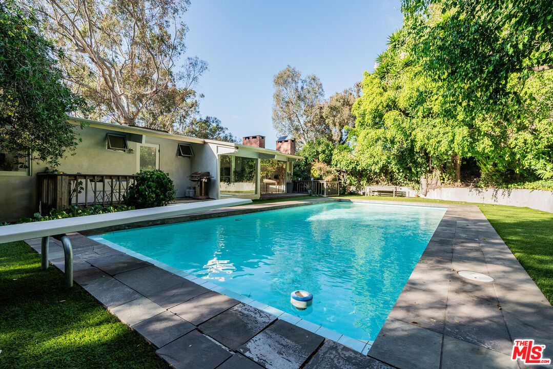 Backyard, Exterior, Pool