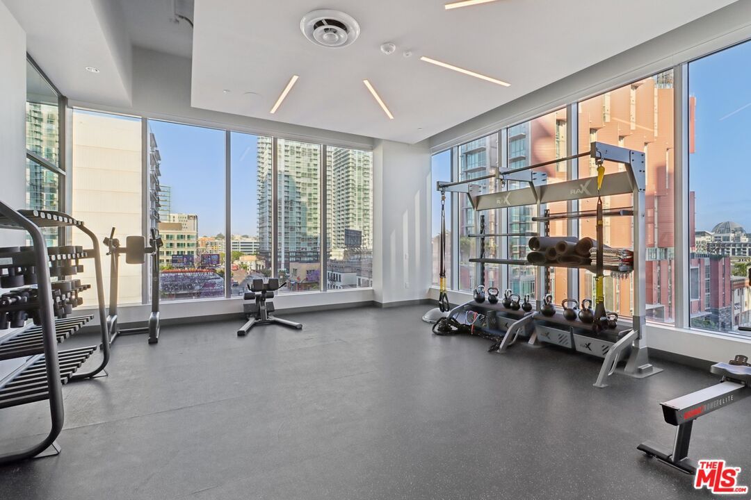 Fitness Equipment, Interior, Recessed Lighting
