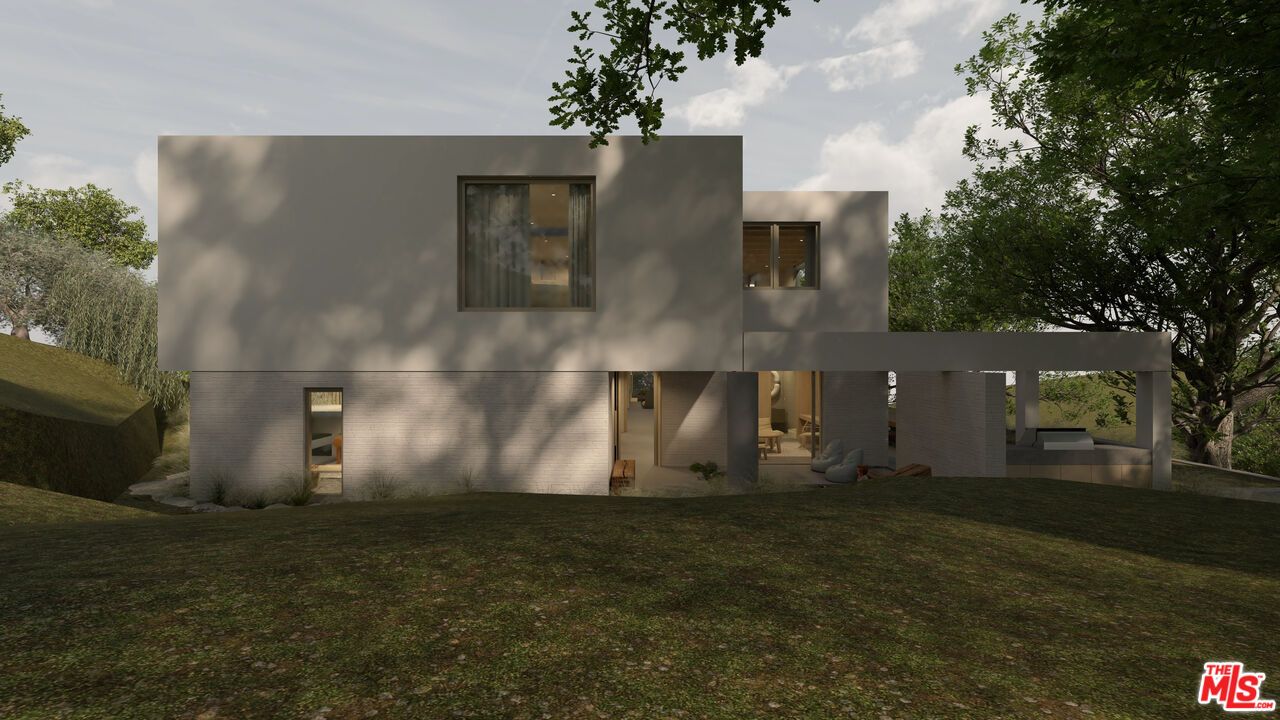 Backyard, Exterior, Facade, Modern