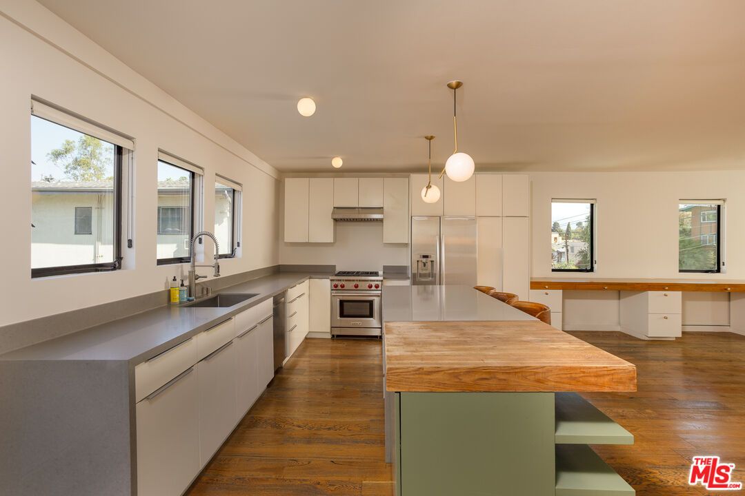 Interior, Kitchen, Pendant Lights, Stainless Steel Appliances, Wood Texture Flooring