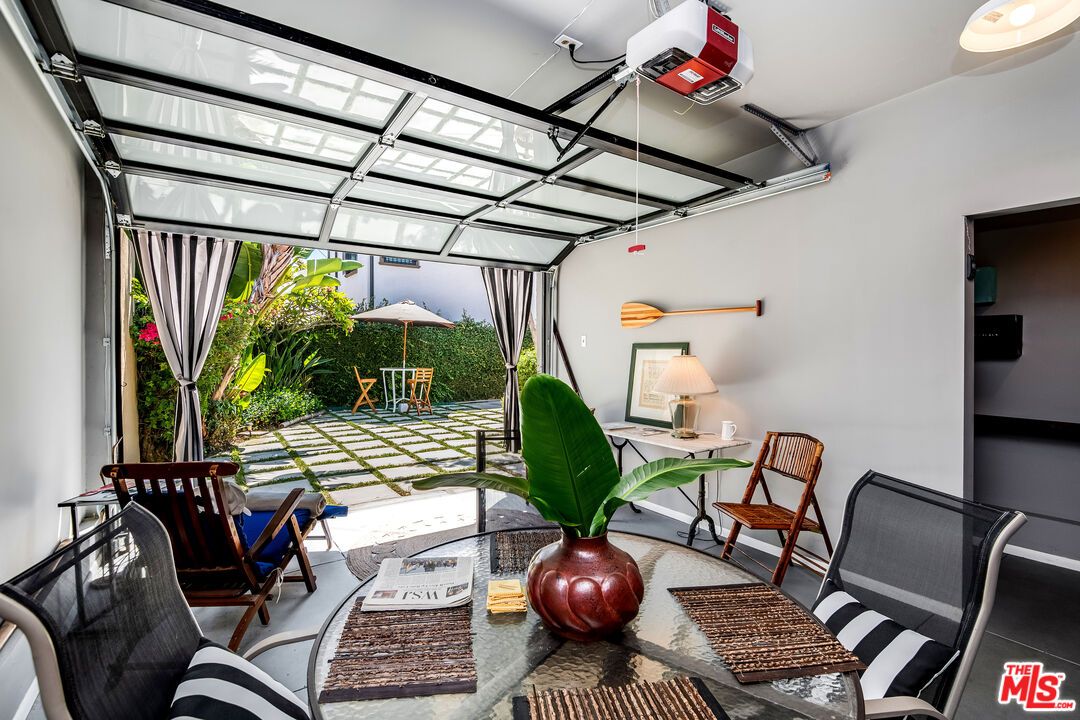 Glass Ceilings, Interior, Sun Room