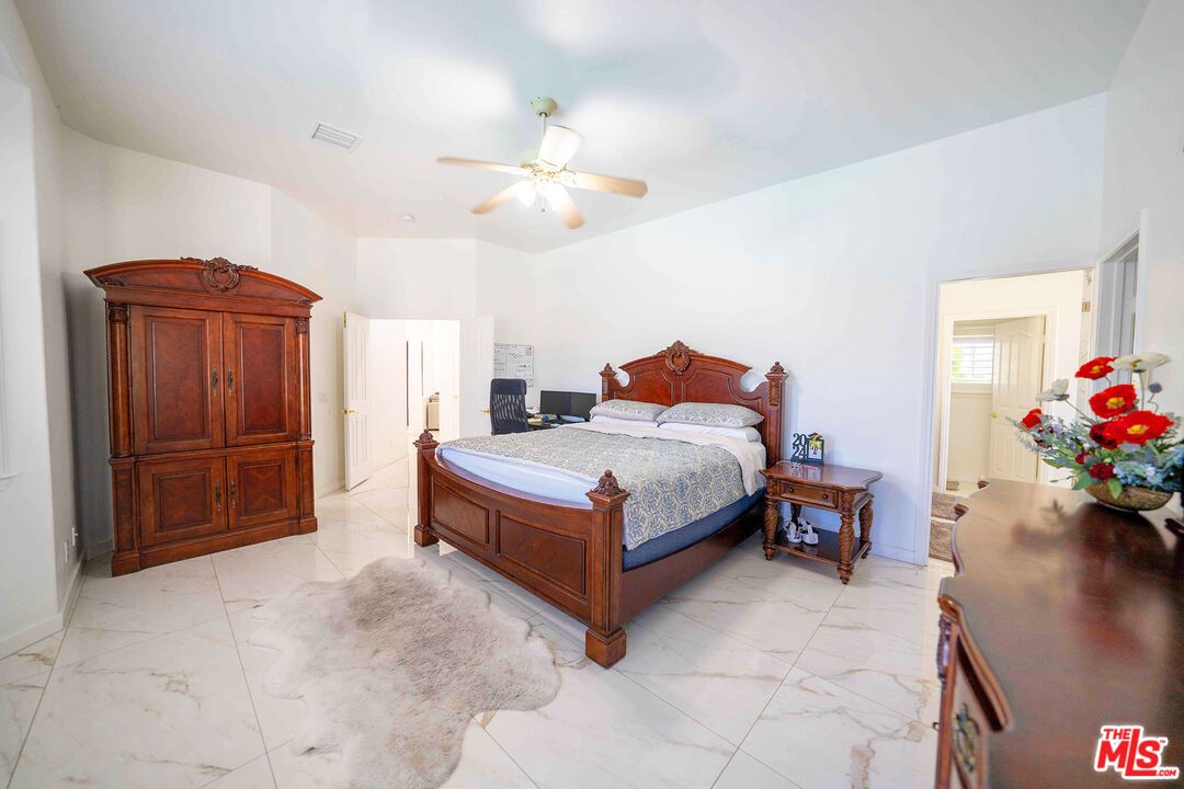 Bedroom, Interior, Marble