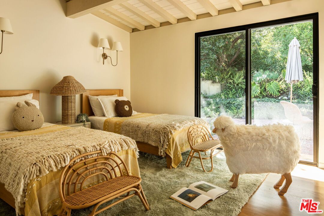 Bedroom, Interior, Wooden Beams, Wood Texture Flooring